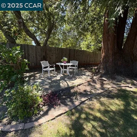 $5,000 | 2150 Whyte Park Avenue, Walnut Creek, CA 94595