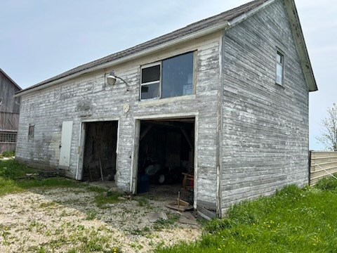 16819 Tannery Road Mishicot, WI 54228 - Photo 3 of 26