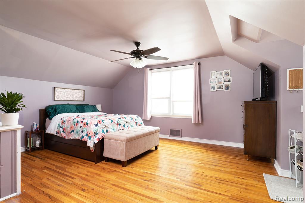 3362 Monroe Street Dearborn, MI 48124 - Photo 22 of 34