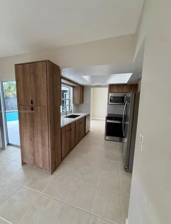 $699,000 | 3699 Northwest 17th Way, Oakland Park, FL 33309