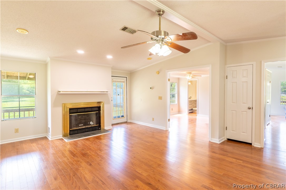 11899 Harcum Road Gloucester, VA 23061 - Photo 2 of 34 Gallery Image 2