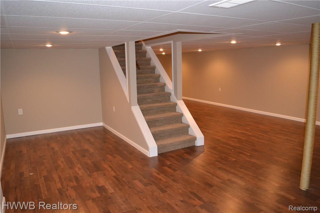 392 Ridgewood Road Rochester, MI 48306 - Photo 27 of 41 27 - Finished Basement.JPG