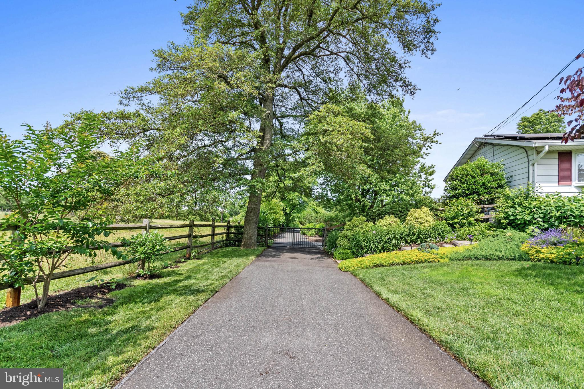 94 West Cohawkin Road Clarksboro, NJ 08020 - Photo 2 of 60 Gallery Image 2