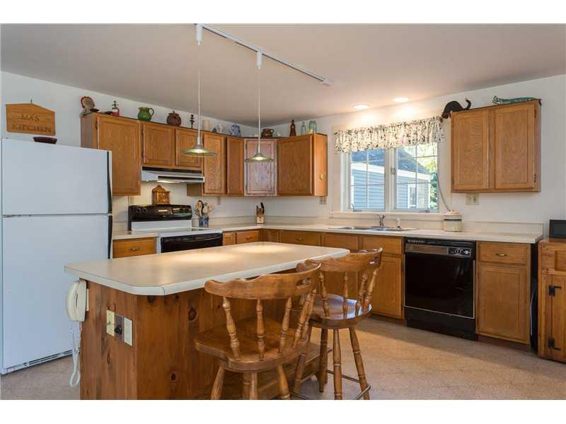 65 Pepperrell Road Kittery Point, ME 03905 - Photo 8 of 26 Kitchen. Great kitchen space.