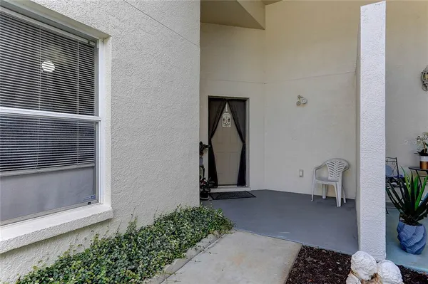 a view of a entryway