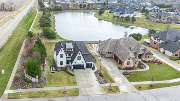 $975,000 | 22303 Majestic Lane, Frankfort, IL 60423