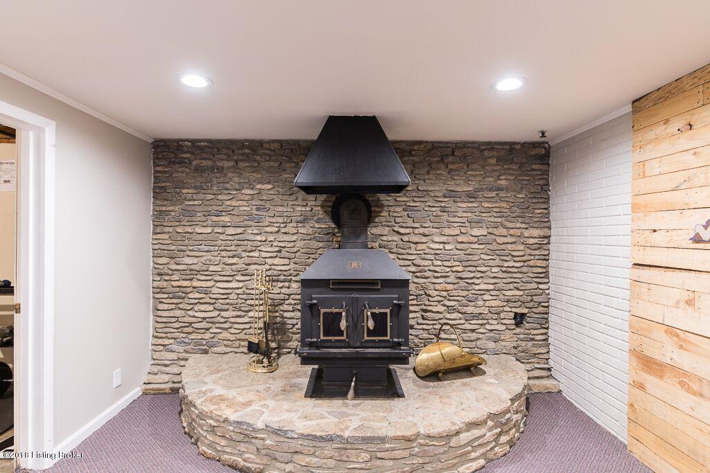 6312 Fernview Road Louisville, KY 40291 - Photo 24 of 35 DSC_3999_preview