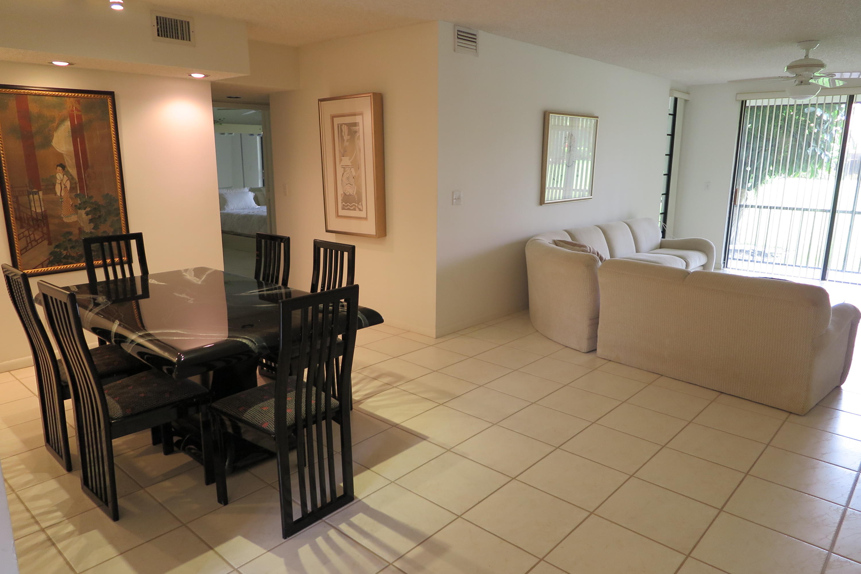 7875 La Mirada Drive Boca Raton, FL 33433 - Photo 7 of 16 Living and DIning room