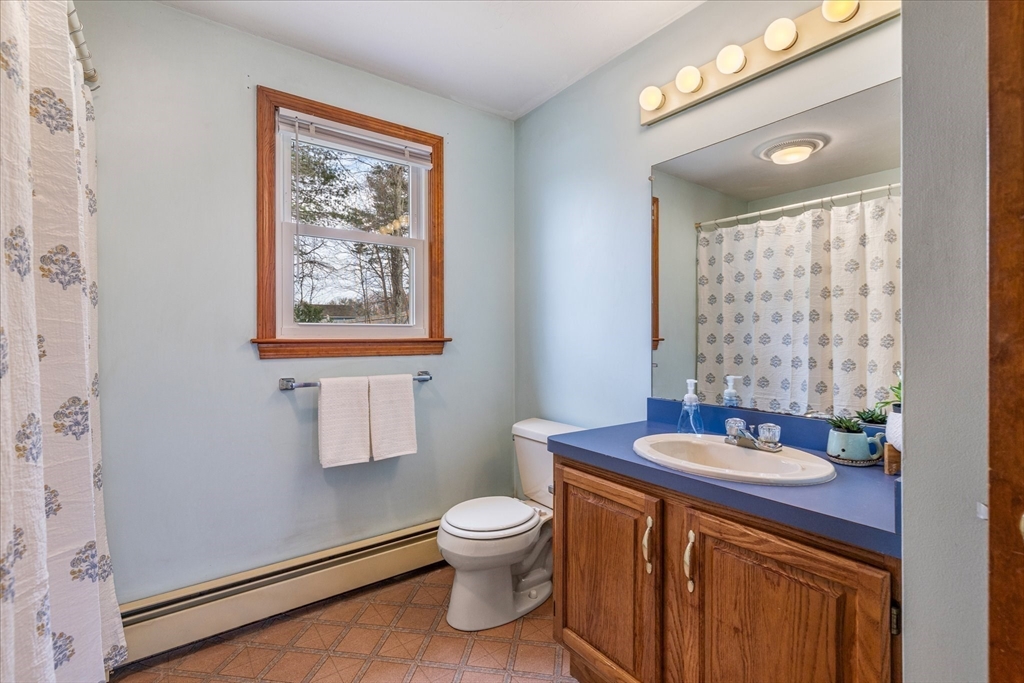 18 Prouty Lane Rutland, MA 01543 - Photo 15 of 40