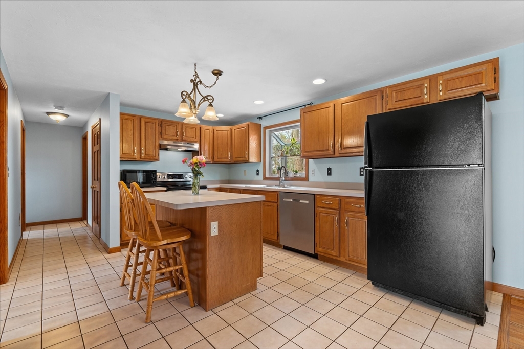 18 Prouty Lane Rutland, MA 01543 - Photo 3 of 40