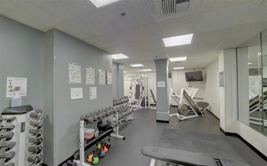 40 North Interstate Highway 35, Unit 2C2 Austin, TX 78701 - Photo 31 of 35 a view of a room with gym equipment
