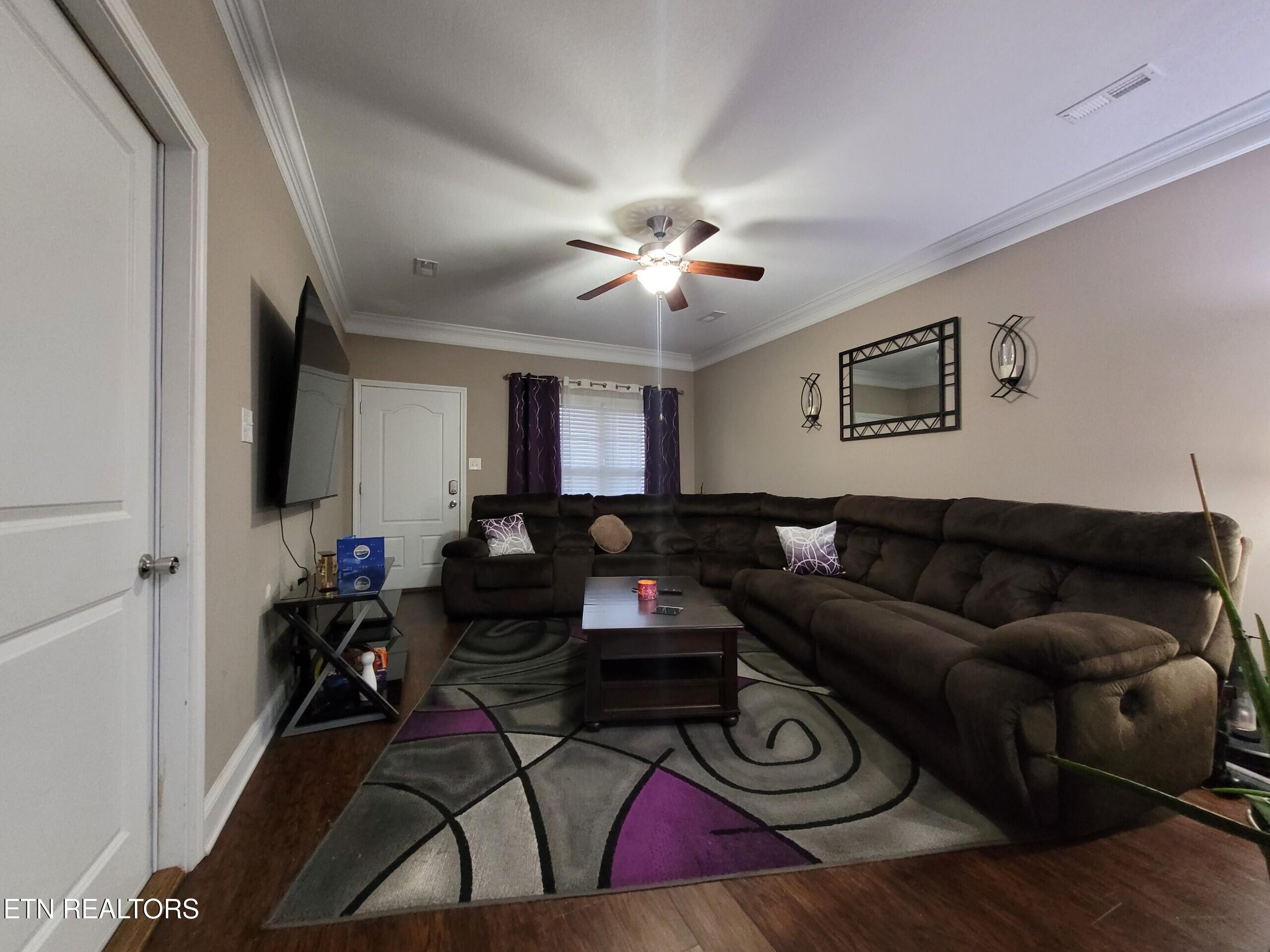 2312 Denham Way Powell, TN 37849 - Photo 3 of 8 1000034569