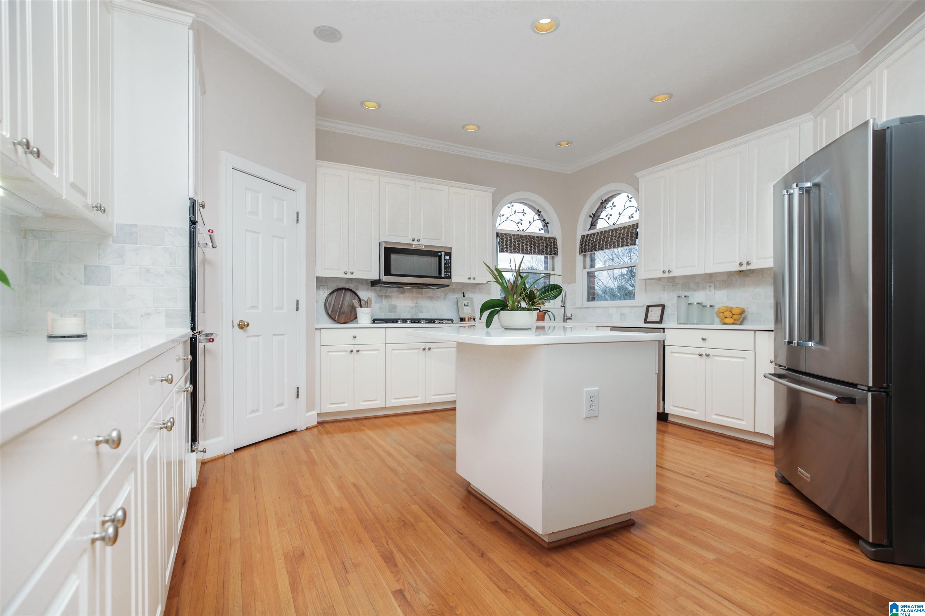 2052 Brook Highland Ridge Birmingham, AL 35242 - Photo 4 of 50