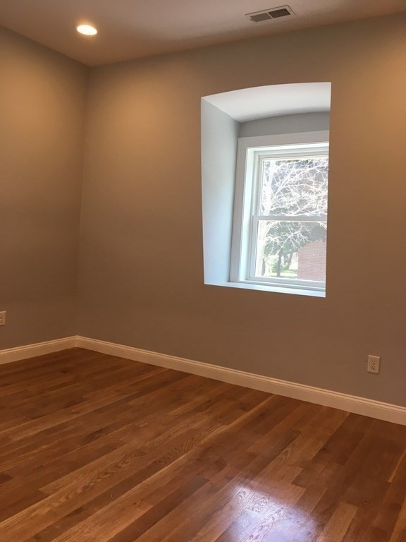 17 Alpine Street, Unit 2 Boston, MA 02119 - Photo 11 of 15
