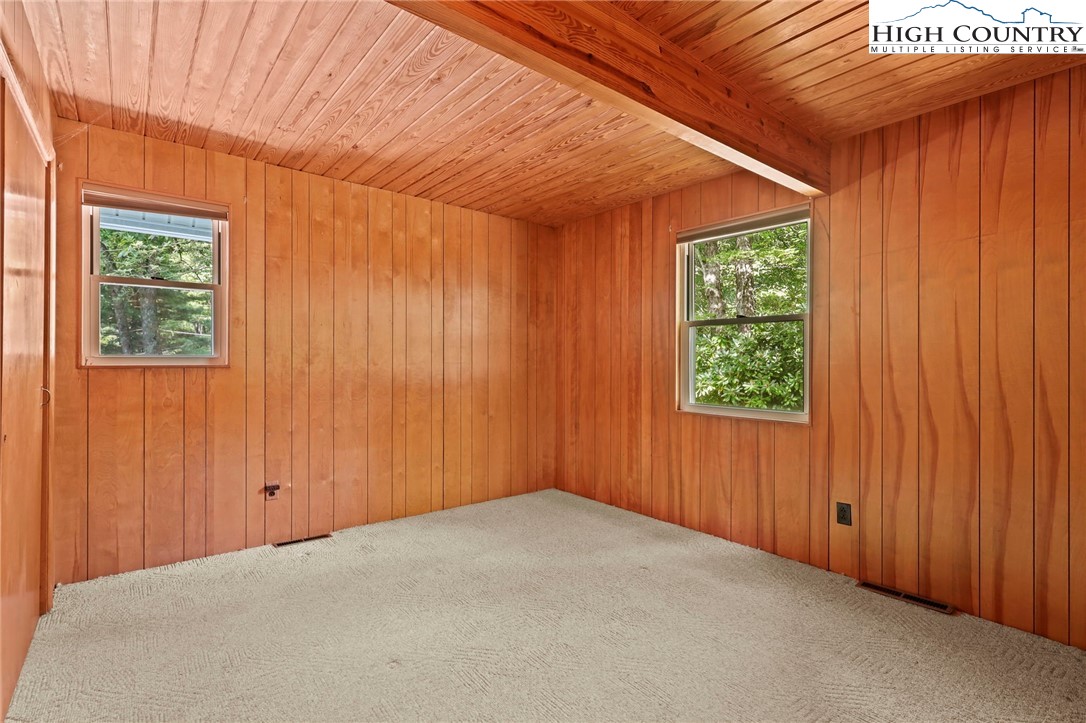 171 Jenny Lane Boone, NC 28607 - Photo 26 of 50 an empty room with windows