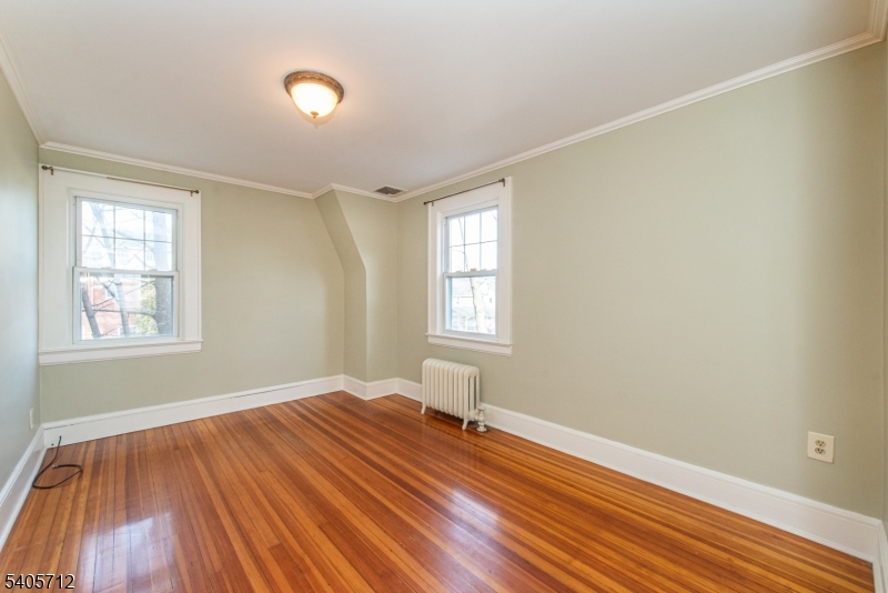 479 Grove Street Montclair, NJ 07043 - Photo 12 of 24