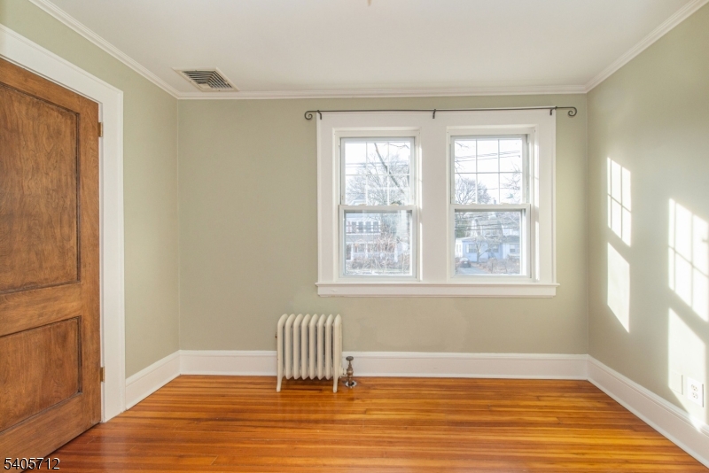 479 Grove Street Montclair, NJ 07043 - Photo 14 of 24