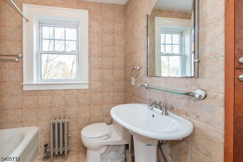 479 Grove Street Montclair, NJ 07043 - Photo 15 of 24