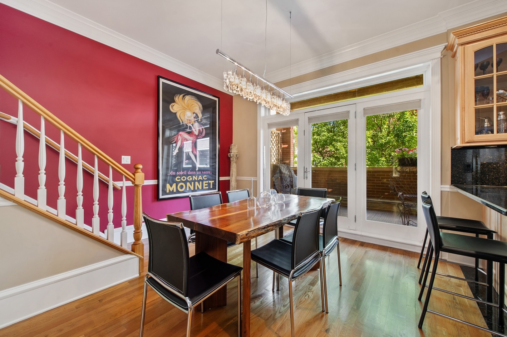 1910 West Addison Street, Unit A Chicago, IL 60613 - Photo 10 of 24 Gallery Image 10