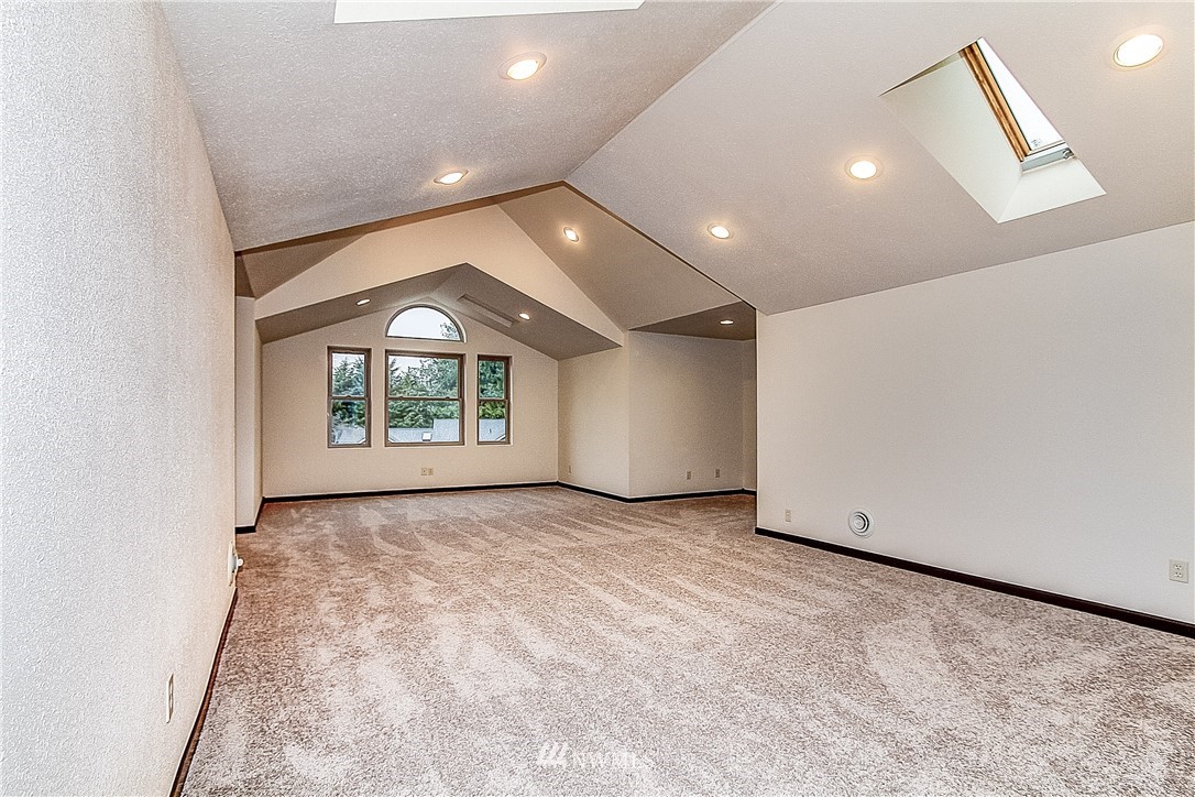 130 South Waugh Road Mount Vernon, WA 98274 - Photo 19 of 21 Gallery Image 19