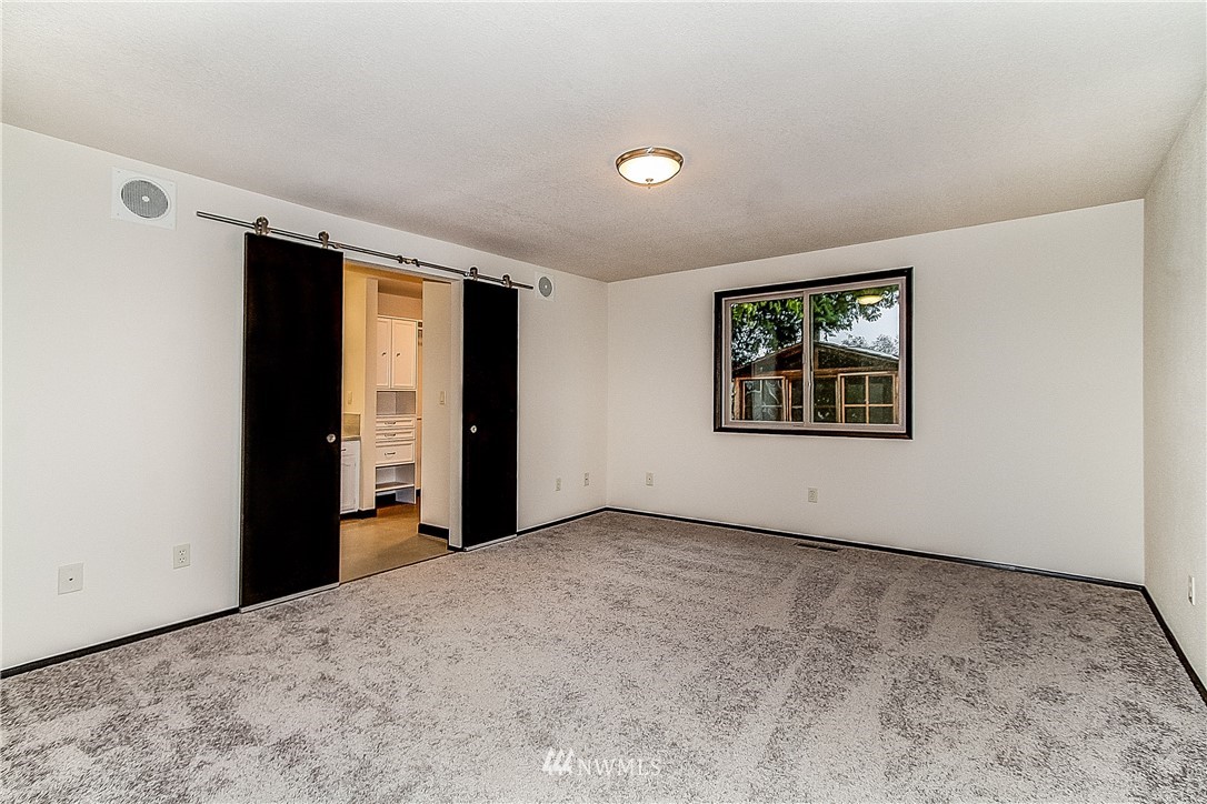 130 South Waugh Road Mount Vernon, WA 98274 - Photo 10 of 21 Gallery Image 10