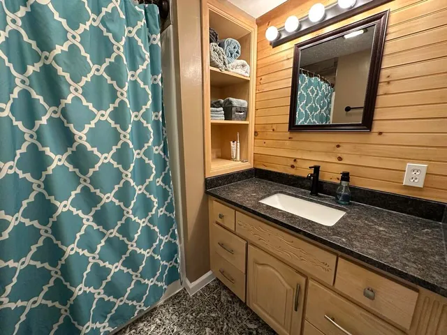 $399,900 | 233 Eaton Mountain Road, Skowhegan, ME 04976