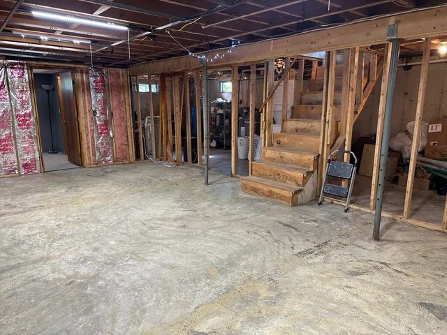 $399,900 | 233 Eaton Mountain Road, Skowhegan, ME 04976