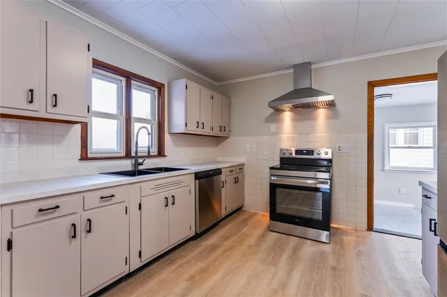 $3,000 | 32 Deland Park B, Perinton, NY 14450