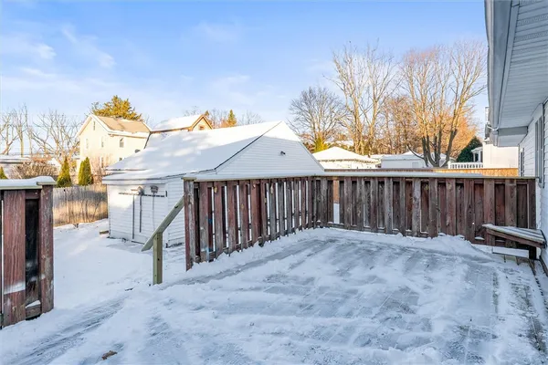 $3,000 | 32 Deland Park B, Perinton, NY 14450