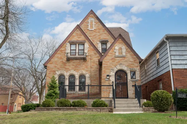 $239,900 | 3290 North 44th Street, Milwaukee, WI 53216