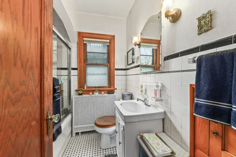 $239,900 | 3290 North 44th Street, Milwaukee, WI 53216