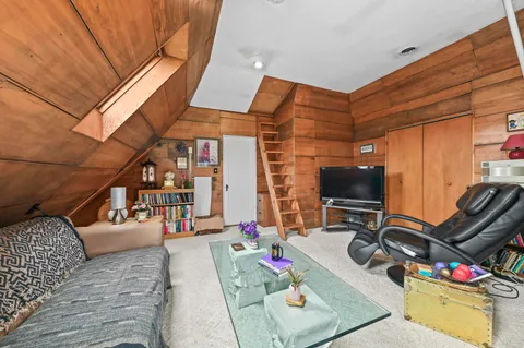 $239,900 | 3290 North 44th Street, Milwaukee, WI 53216