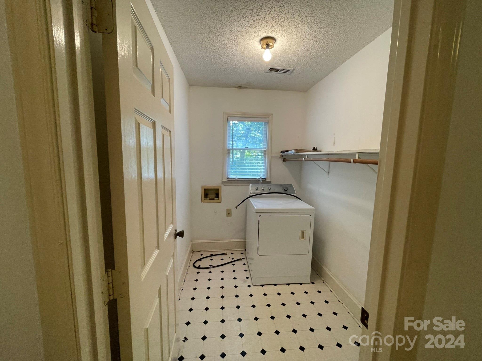 9025 Pleasant Ridge Road Charlotte, NC 28215 - Photo 36 of 48 Gallery Image 36
