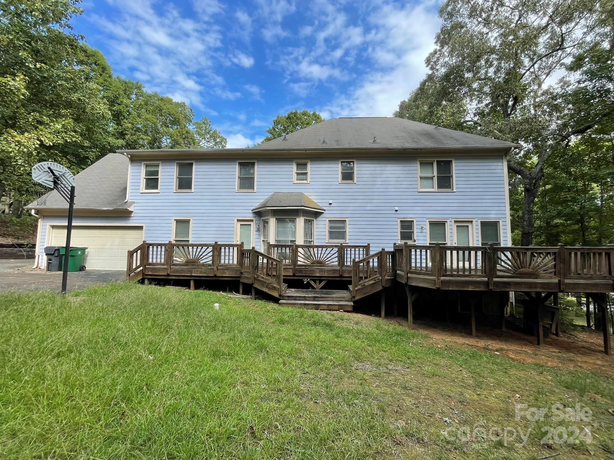 9025 Pleasant Ridge Road Charlotte, NC 28215 - Photo 4 of 48 Gallery Image 4