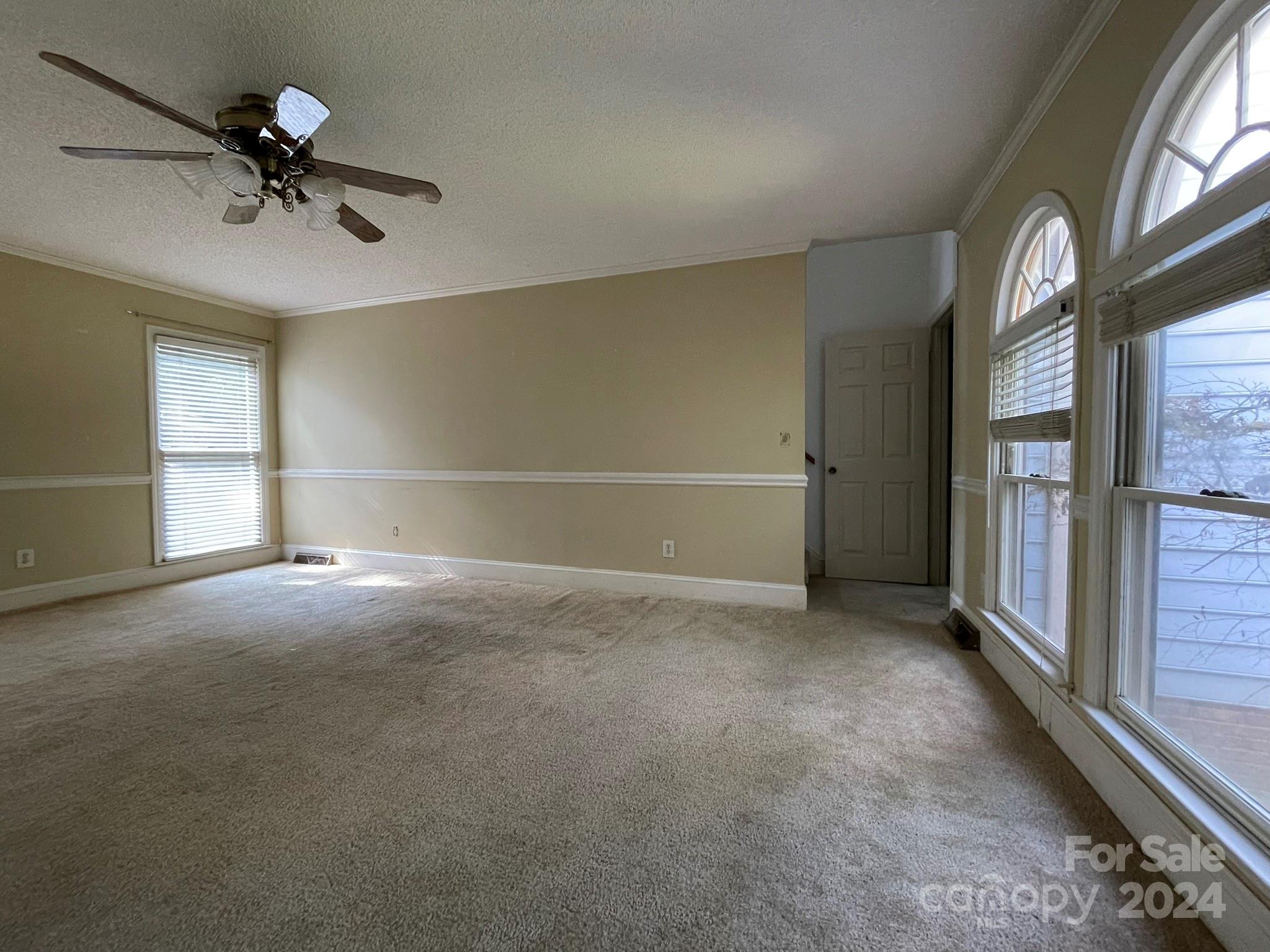 9025 Pleasant Ridge Road Charlotte, NC 28215 - Photo 9 of 48 Gallery Image 9