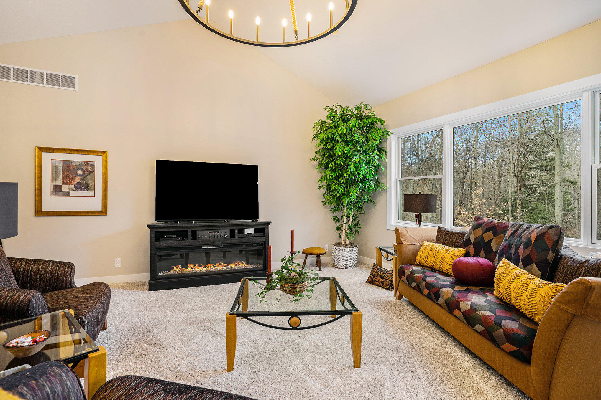5819 Hunters Ridge Fennville, MI 49408 - Photo 10 of 56 Living Room