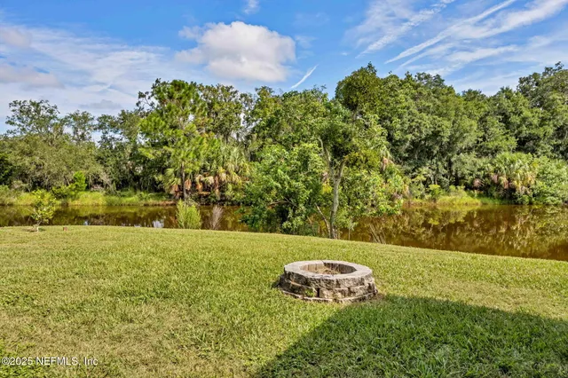 a view of an outdoor space and a yard