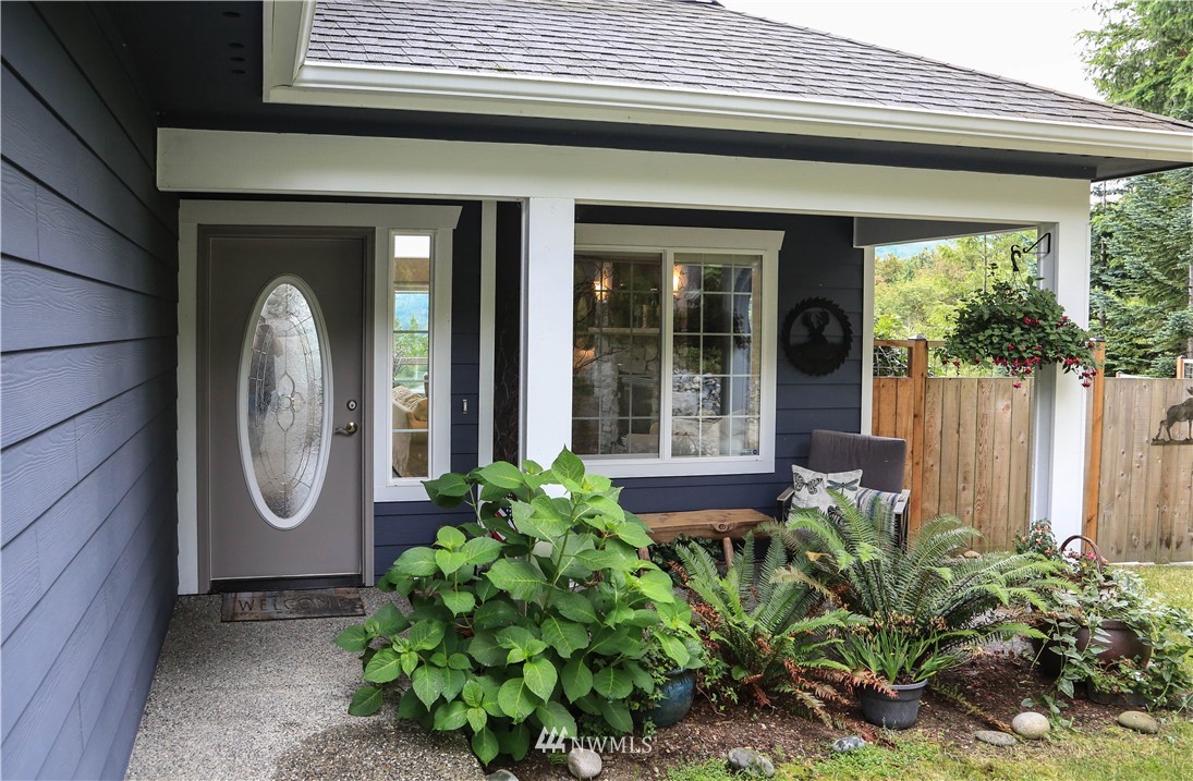 16856 Mountain View Road Mount Vernon, WA 98274 - Photo 1 of 25 Gallery Image 1