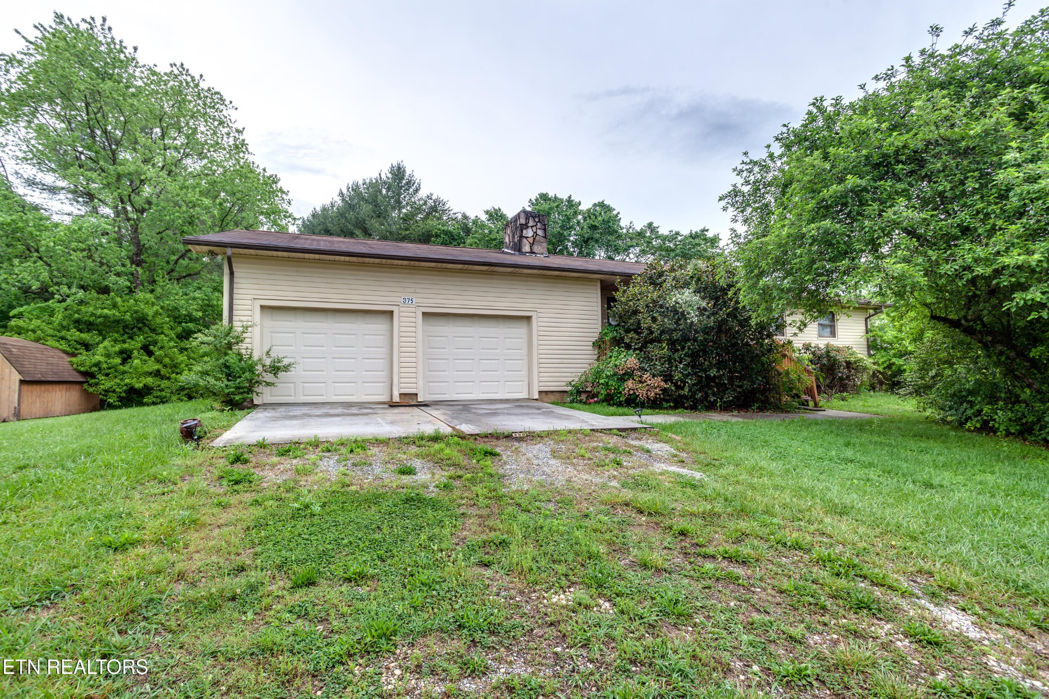 375 Rainbow Road Sevierville, TN 37862 - Photo 8 of 58 Gallery Image 8