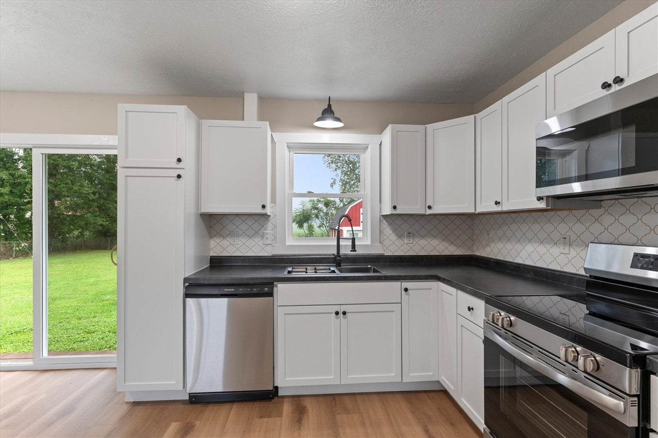 69300 Kessington Road Union, MI 49130 - Photo 13 of 42 Gallery Image 13