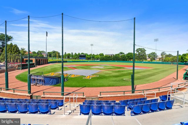 $665,000 | 400 Taylor Avenue, Annapolis, MD 21401