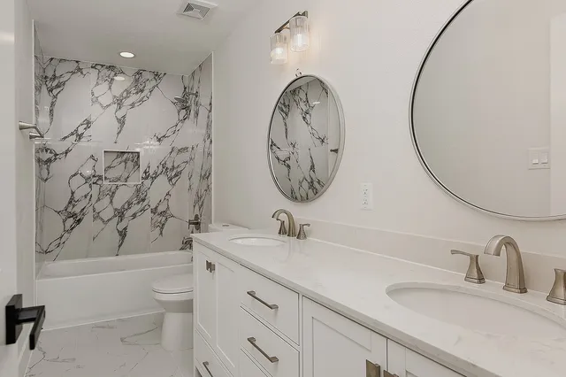 $1,750,000 | 12412 Lake Vista Drive, Willis, TX 77318