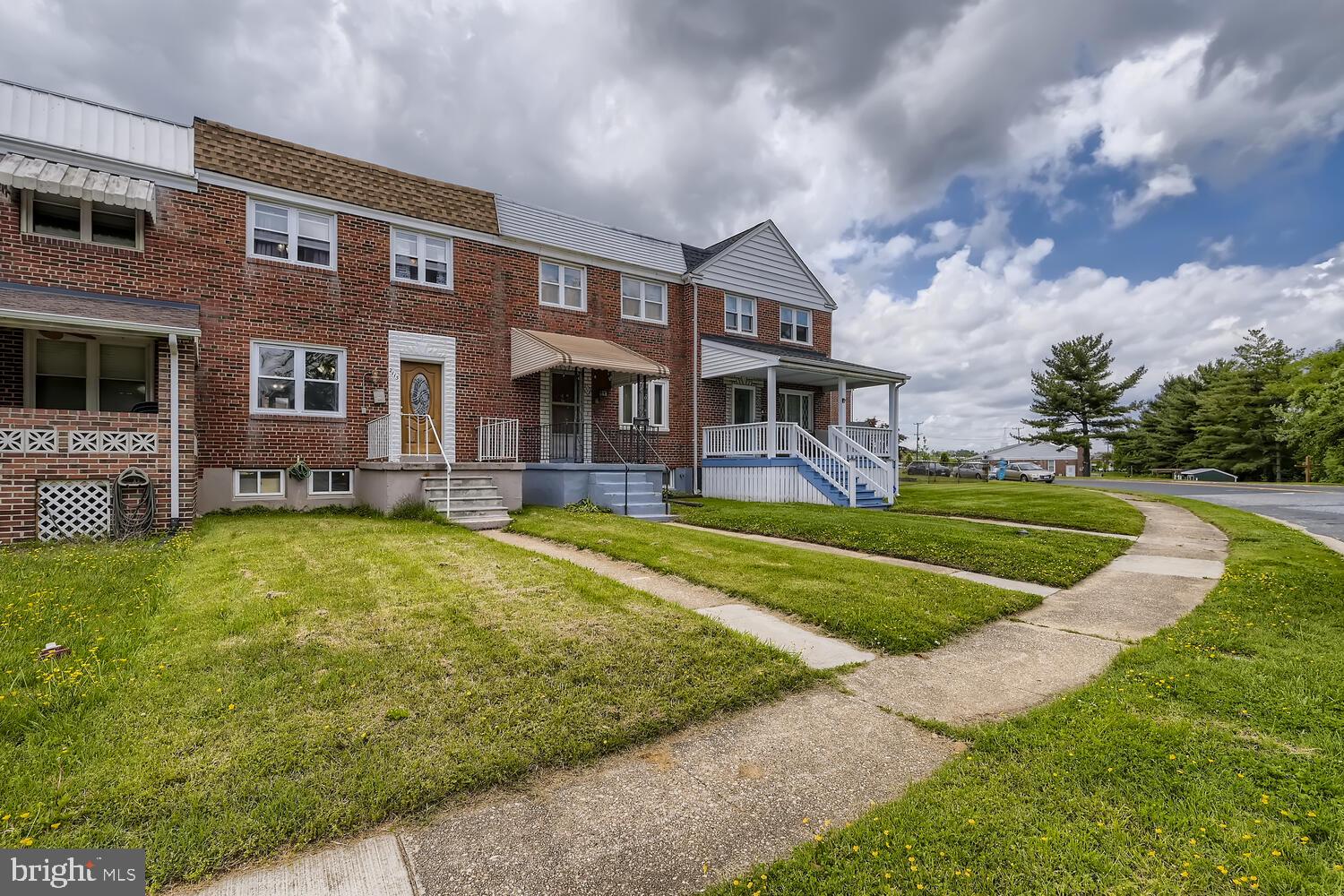 2115 Searles Road Dundalk, MD 21222 - Photo 3 of 28 Gallery Image 3