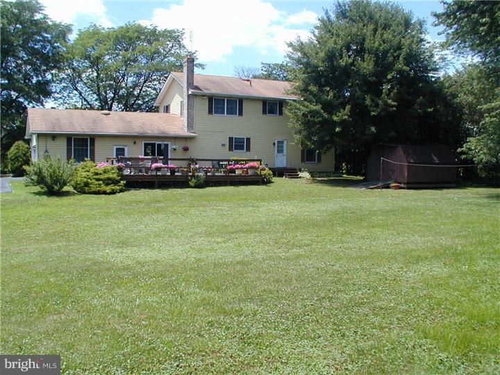465 Godshall Road Souderton, PA 18964 - Photo 18 of 19 Exterior Back