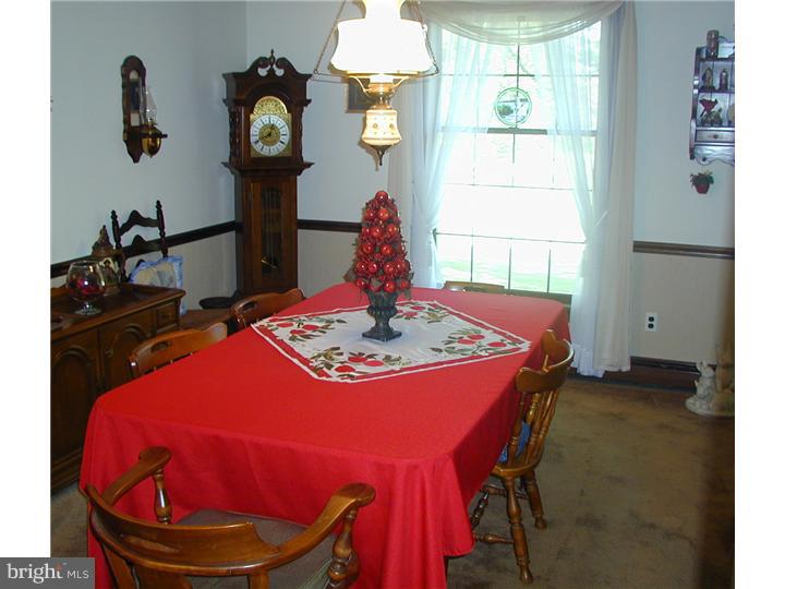 465 Godshall Road Souderton, PA 18964 - Photo 5 of 19 Dining Room