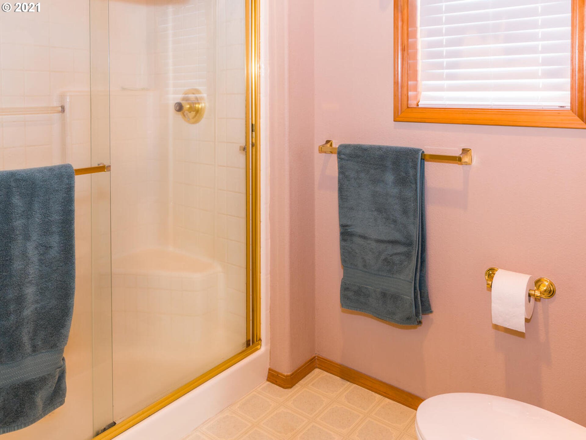 232 Southwest Gabbert Road Gresham, OR 97080 - Photo 22 of 32 Gallery Image 22
