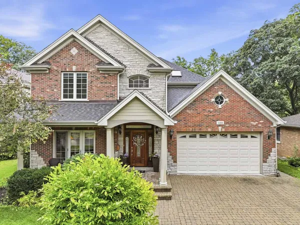 $1,150,000 | 103 North Kennicott Avenue, Arlington Heights, IL 60005