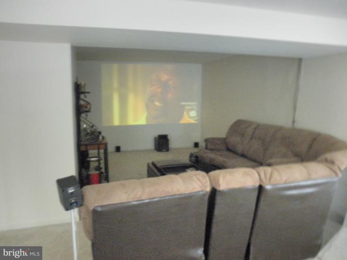 8108 Jacobs Field Road Rosedale, MD 21237 - Photo 19 of 26 Family Room