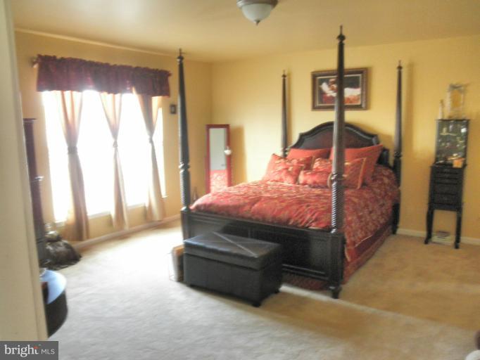 8108 Jacobs Field Road Rosedale, MD 21237 - Photo 24 of 26 Bedroom (Master)