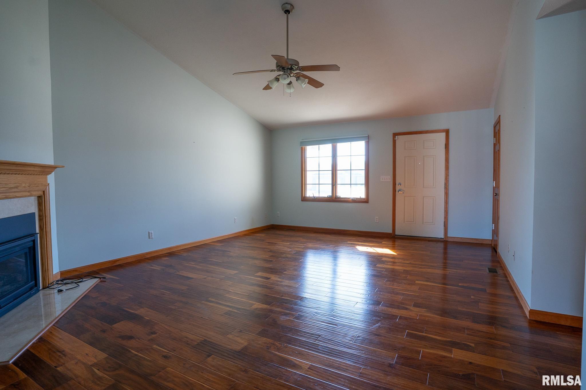 3915 Lear Drive Springfield, IL 62711 - Photo 4 of 15